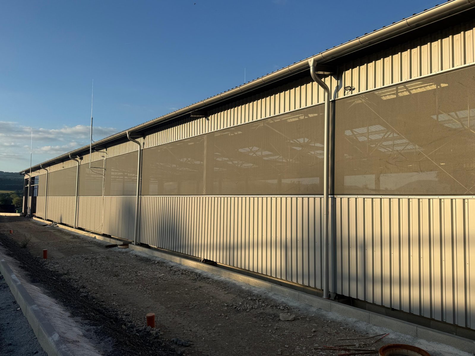 Síťové výplně bočních ventilačních systémů HAZE
